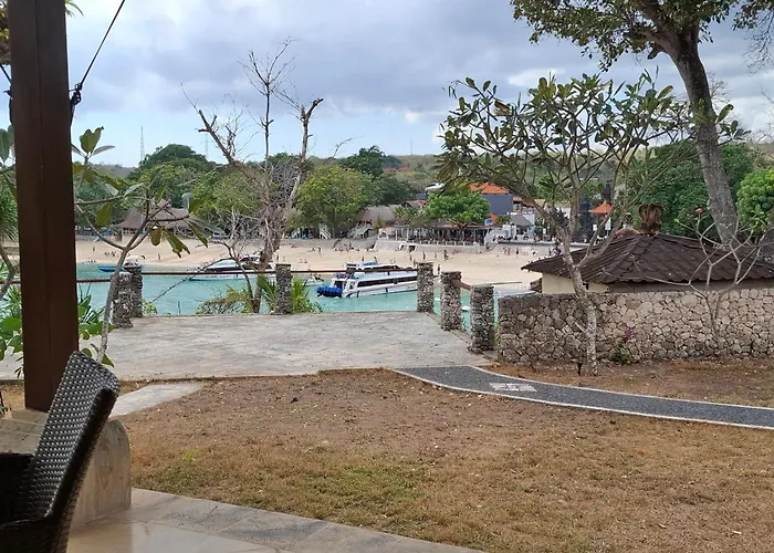 Rady Lodge Nusa Lembongan