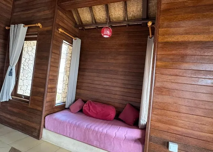 Rady Lodge Nusa Lembongan